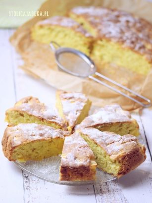 Babcine ciasto z jabłkami