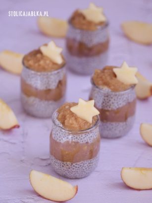 Chia migdałowe ze świeżym jabłkiem