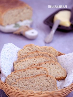 Chleb jabłkowy z tymiankiem